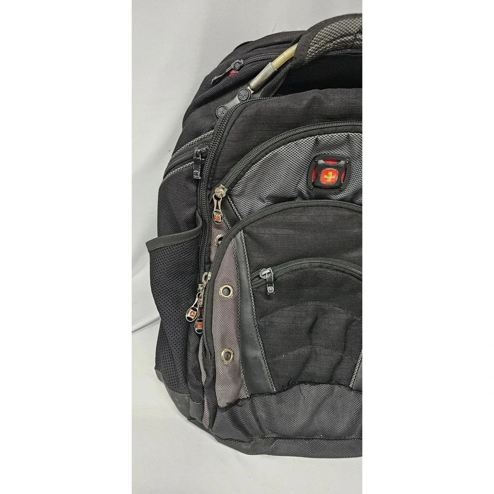 SwissGear ScanSmart Laptop Backpack Black Gray Travel School Bag Heavy Duty